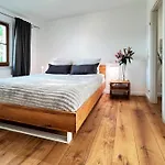 Aesten Mare 3
